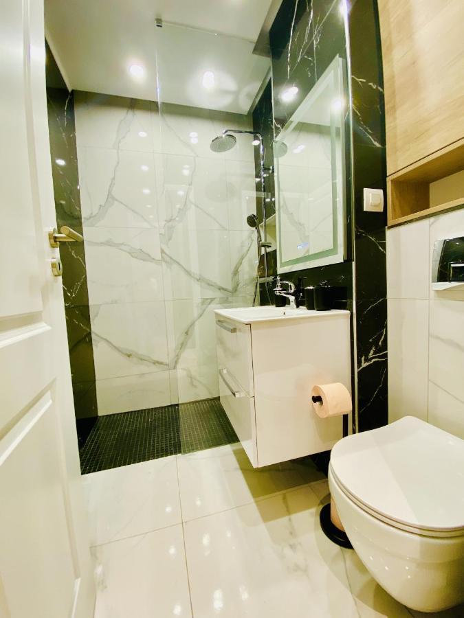 Milton Flats Apartment Cluj Napoca Bagian luar foto